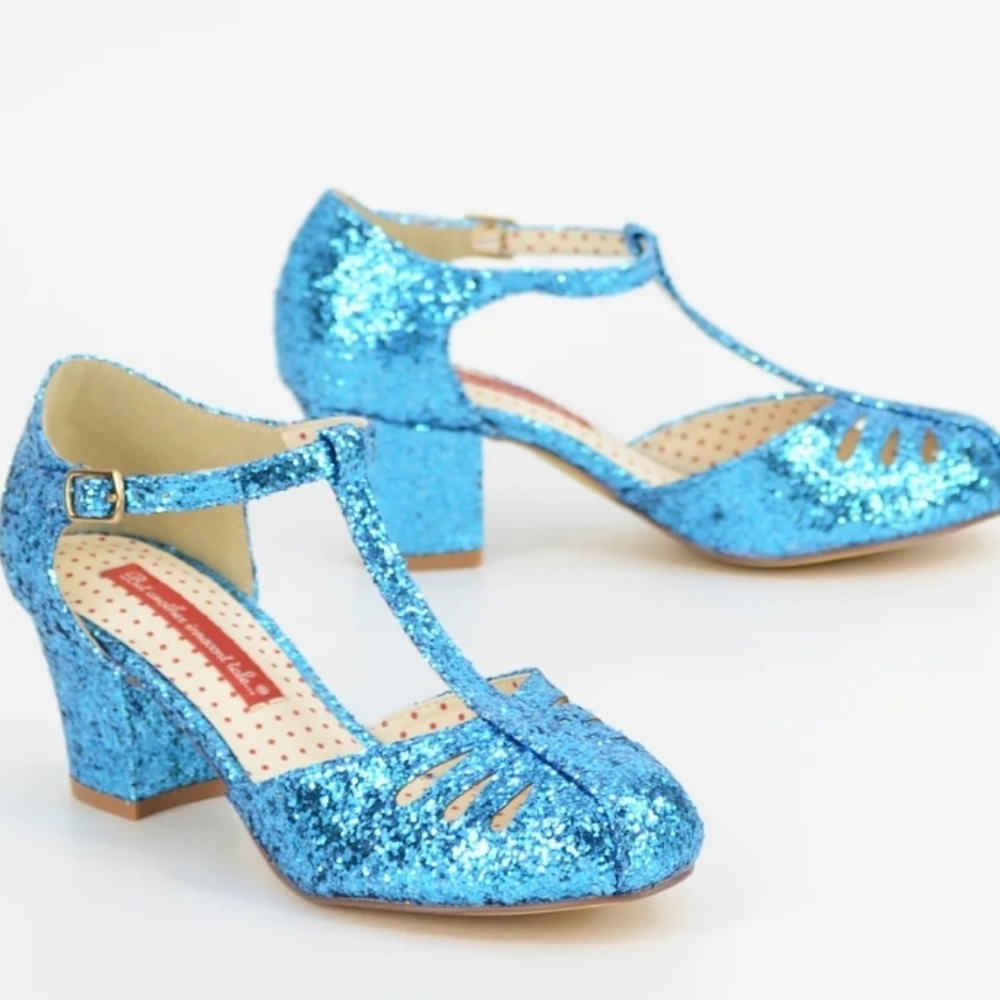 B.A.I.T Pinup Blue Sparkle T Strap pump Heel 7.5 Style Robbie